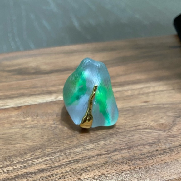 Molten Gold Lucite Alexis Bittar Set - Fluorescent Sky - Picture 4 of 10